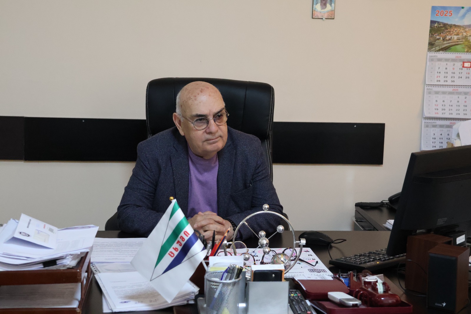 იურიდიულ და საპროცედურო საკითხთა კომიტეტის სხდომა