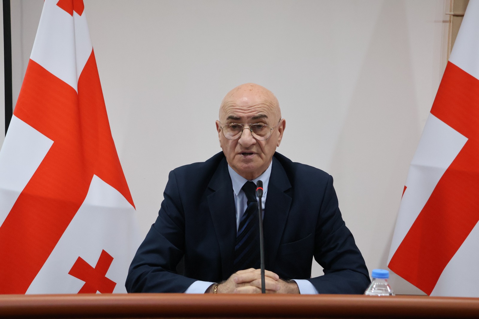 საფინანსო-საბიუჯეტო კომიტეტის სხდომა