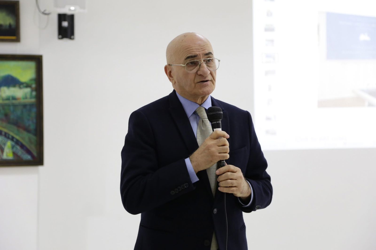 უმაღლესი საბჭოს წევრები მალხაზ ბარამიძის 90 წლისადმი მიძღვნილი საღამოს დაესწრნენ