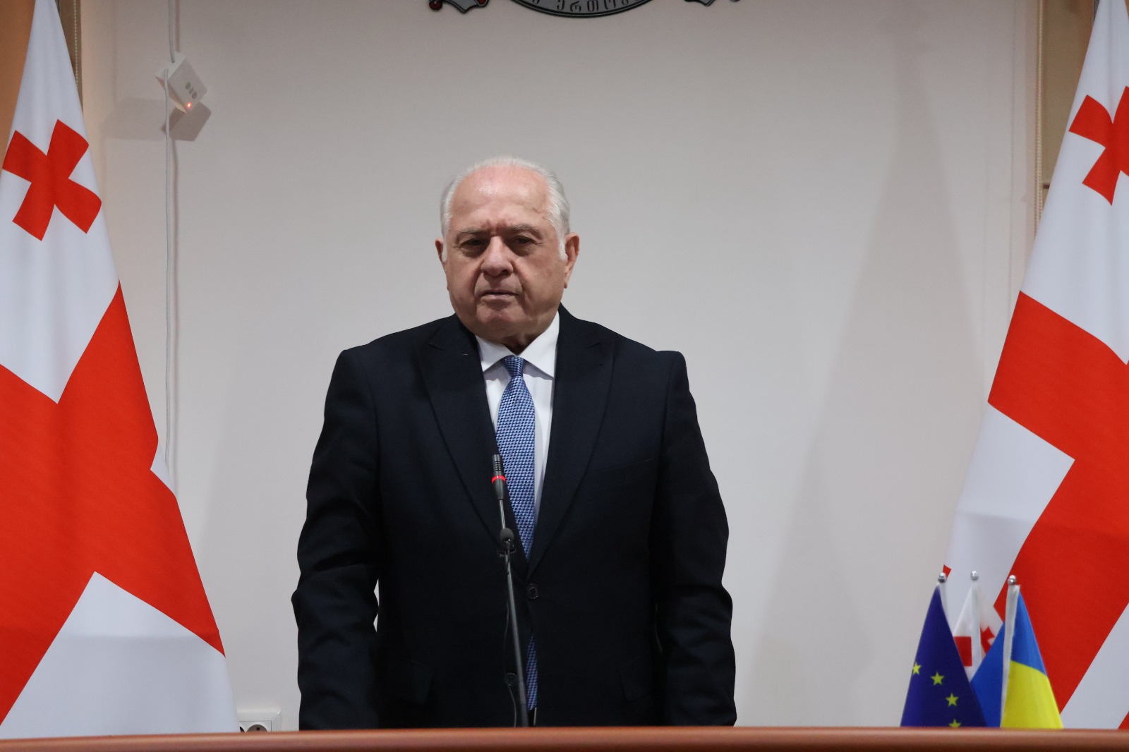 ნაპოლეონ ქარქაშაზე უმაღლესი საბჭოს საპატიო სიგელით და მედლით დაჯილდოვდა