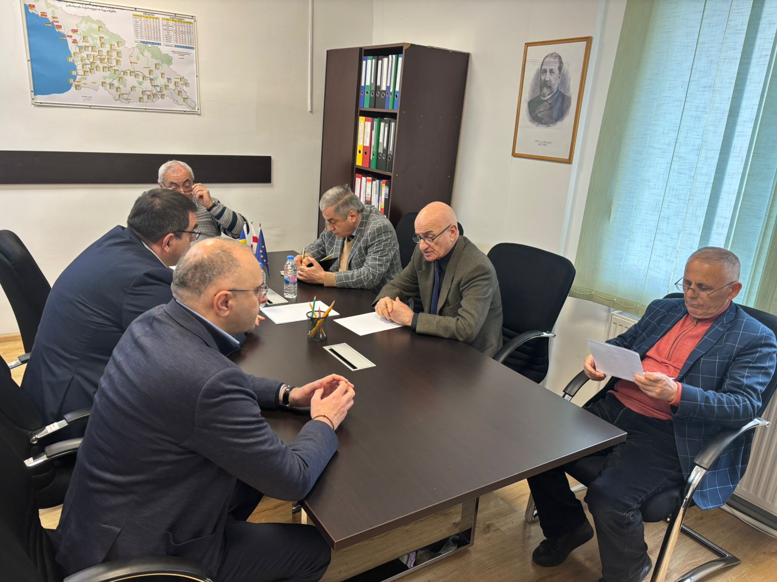 თამაზ ხუბუა თენგიზ ნასარიძეს შეხვდა