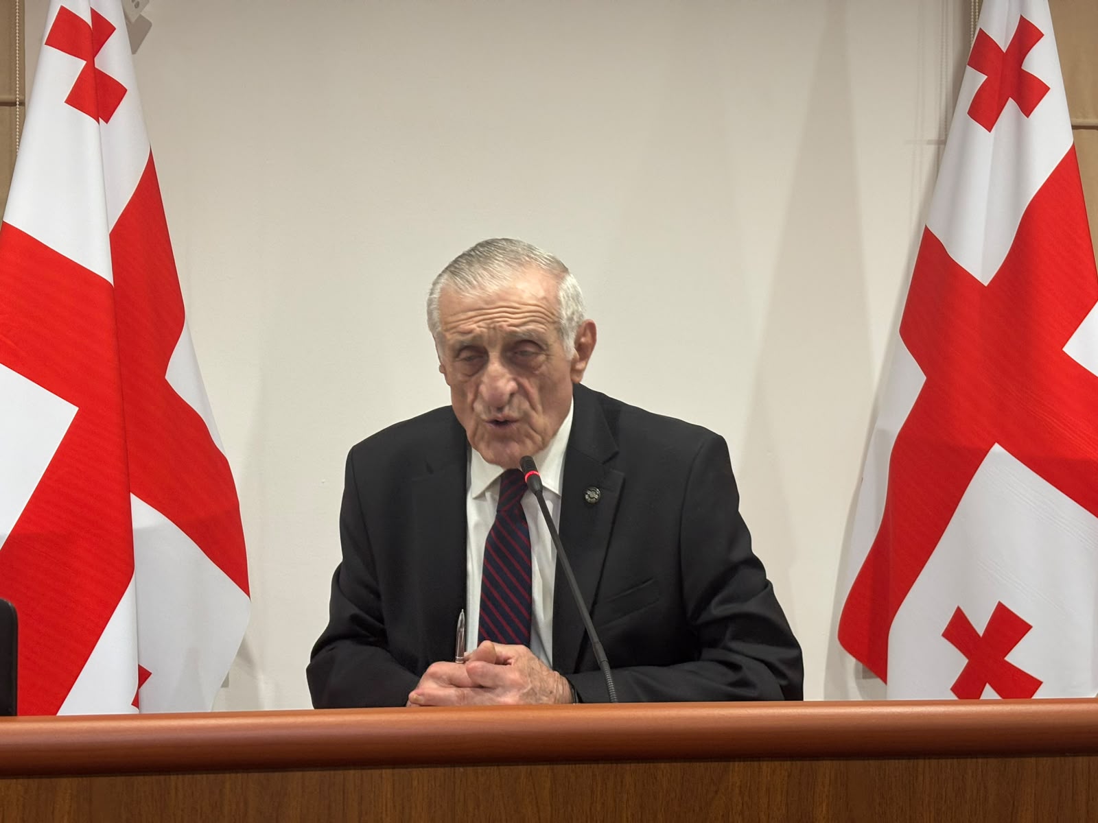 კომიტეტების გაერთიანებული სხდომა