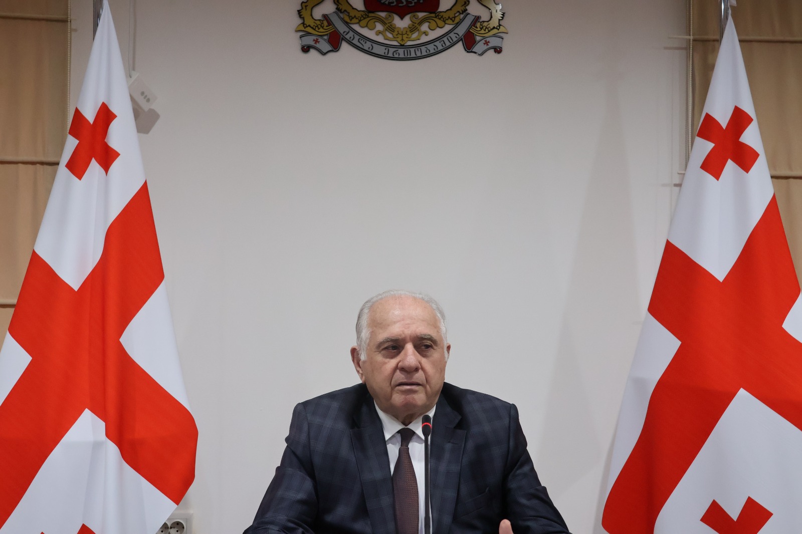 უმაღლესი საბჭოს პრეზიდიუმის სხდომა